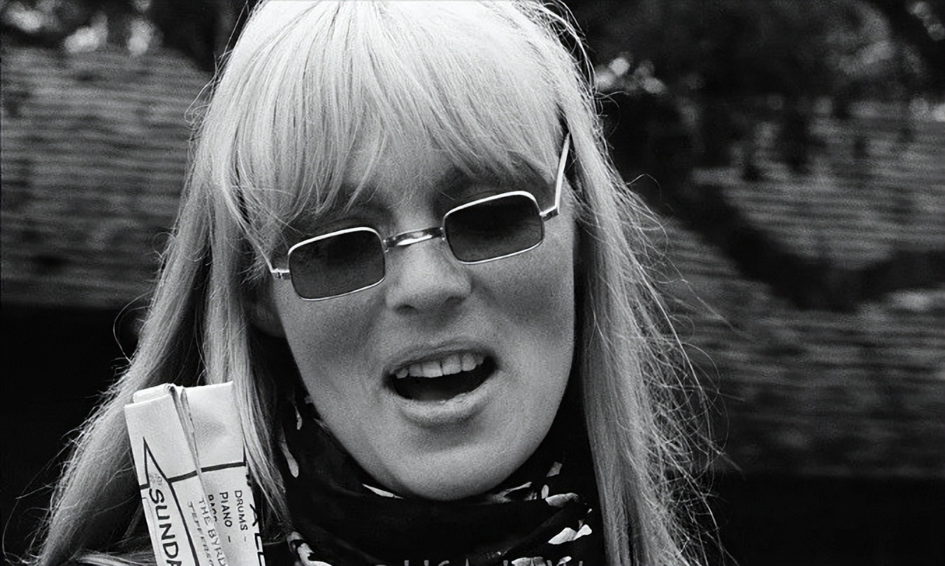 阿兰德龙颜值巅峰佐罗,阿兰德龙佐罗年轻照片