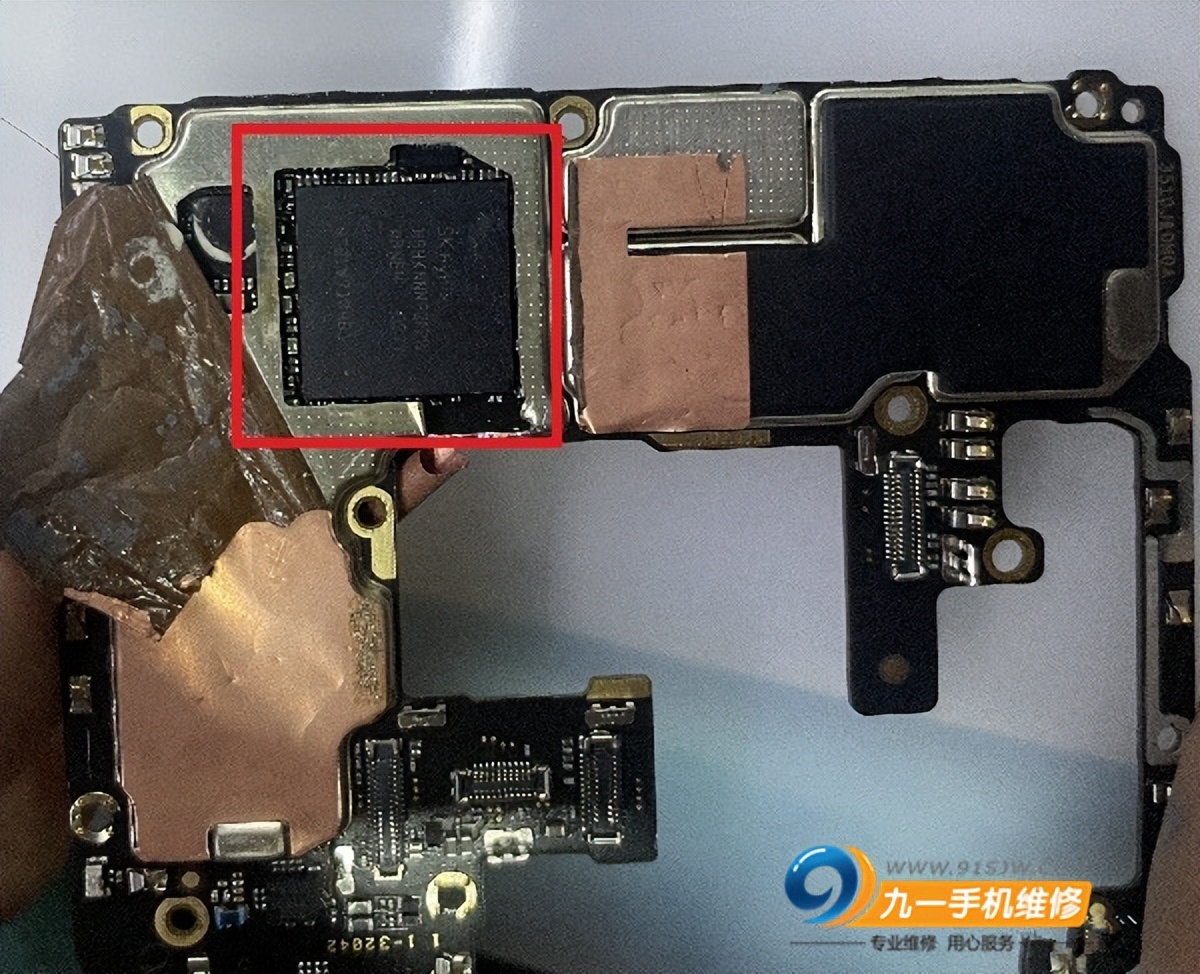 红米k30pro充电灯亮不开机,红米手机k30pro