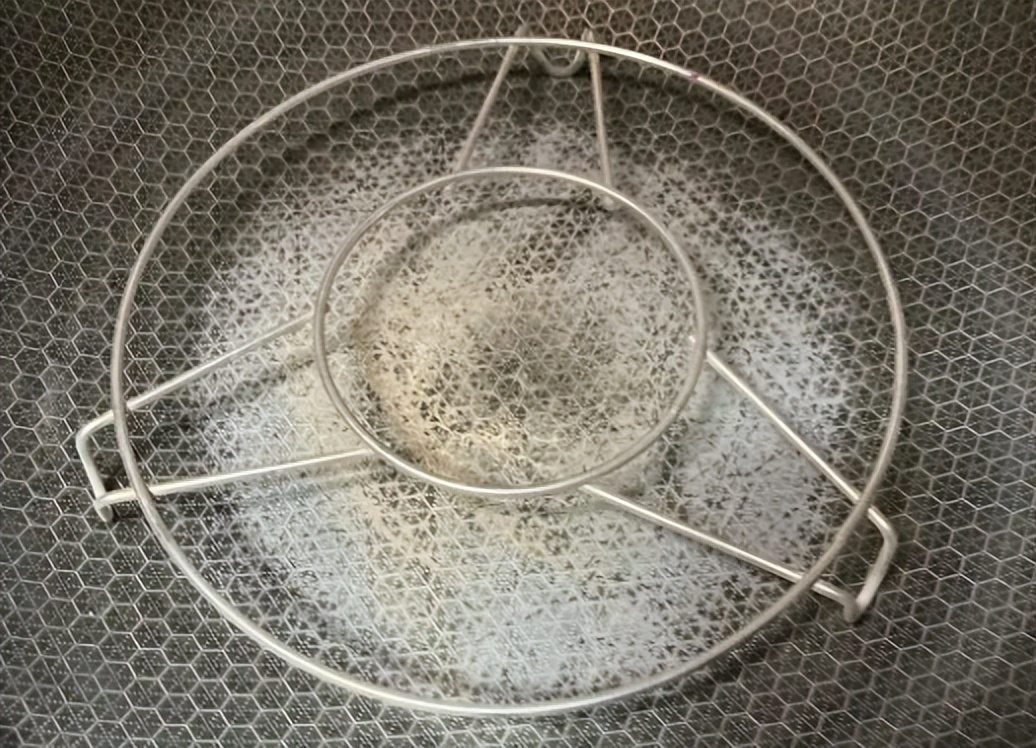 不粘锅应该买什么价位的,不粘锅就不要买太贵的