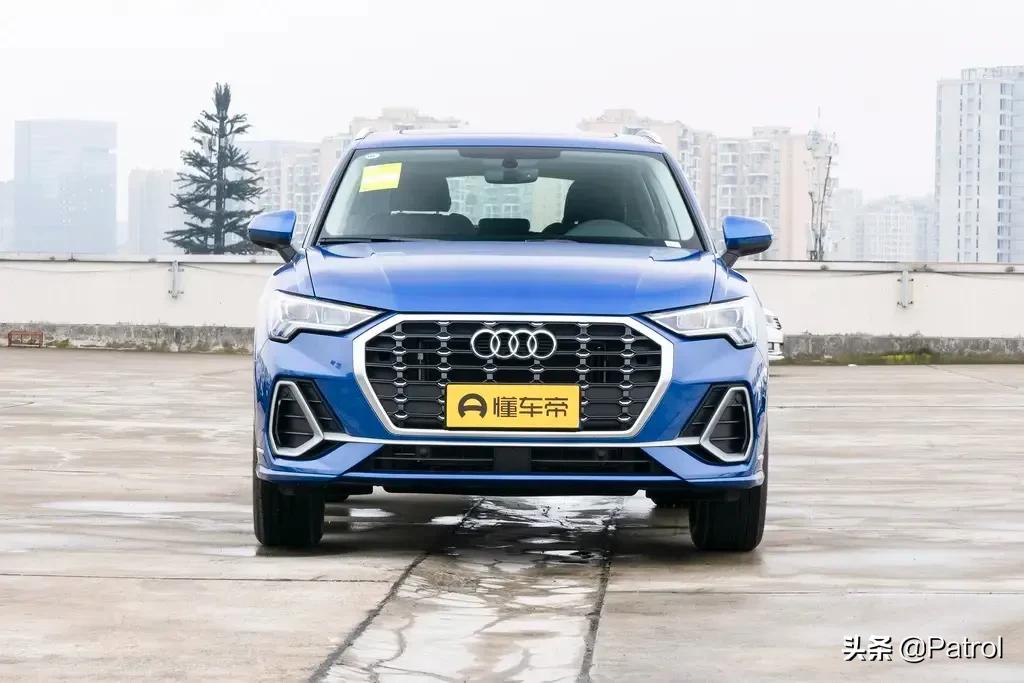 全新奥迪q3性价比,奥迪q3的35tfsi是1.4t还是2.0t