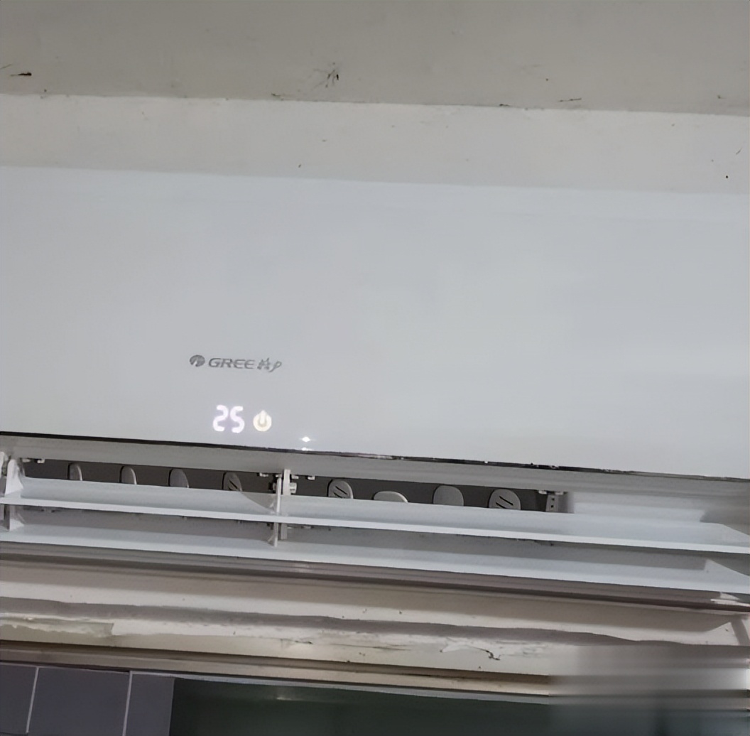 男子遇空调加氟刺客被收近4000元如何判断空调是否需要加氟