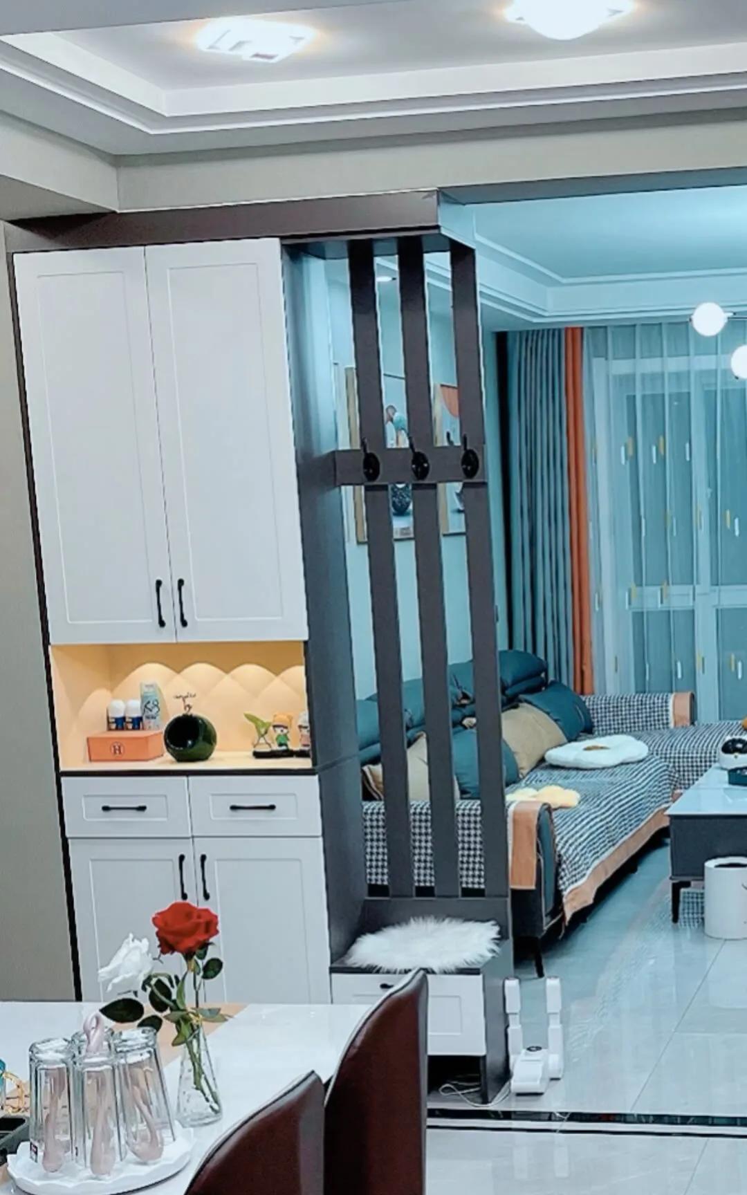 厅与餐厅隔断图,30平方小餐馆隔断墙