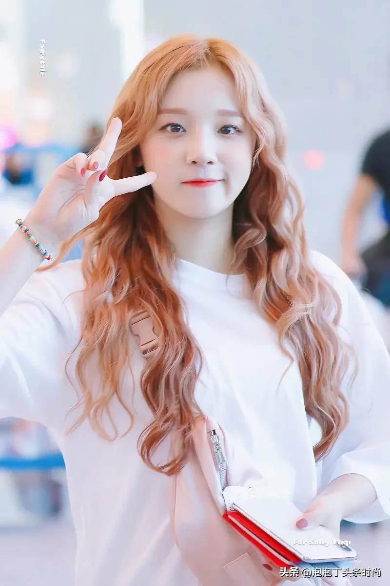 10位老婆们的颜值：成名前VS成名后，前后差距大，有你“老婆”？