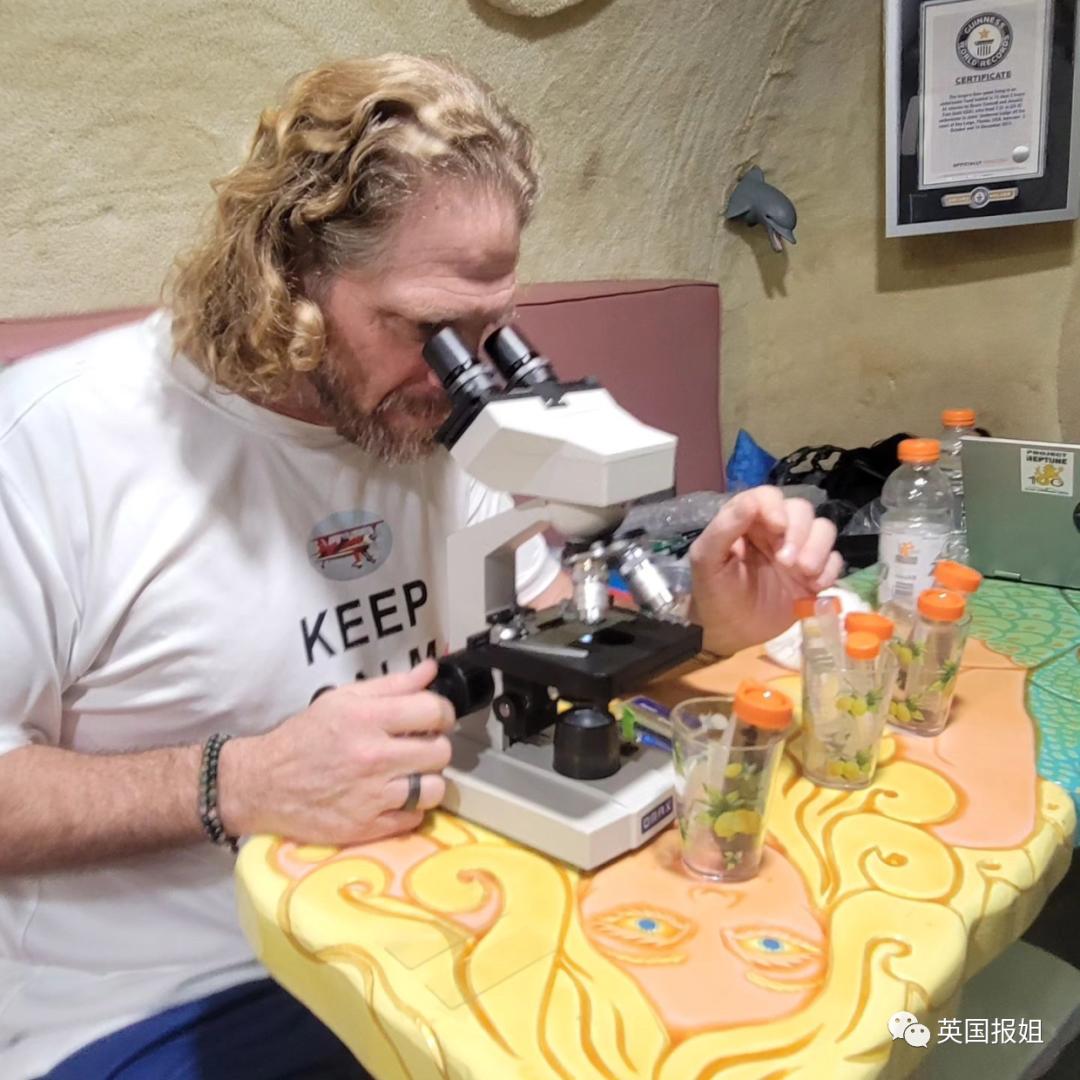 55岁美国教授海底生活95天,美国教授水下挑战