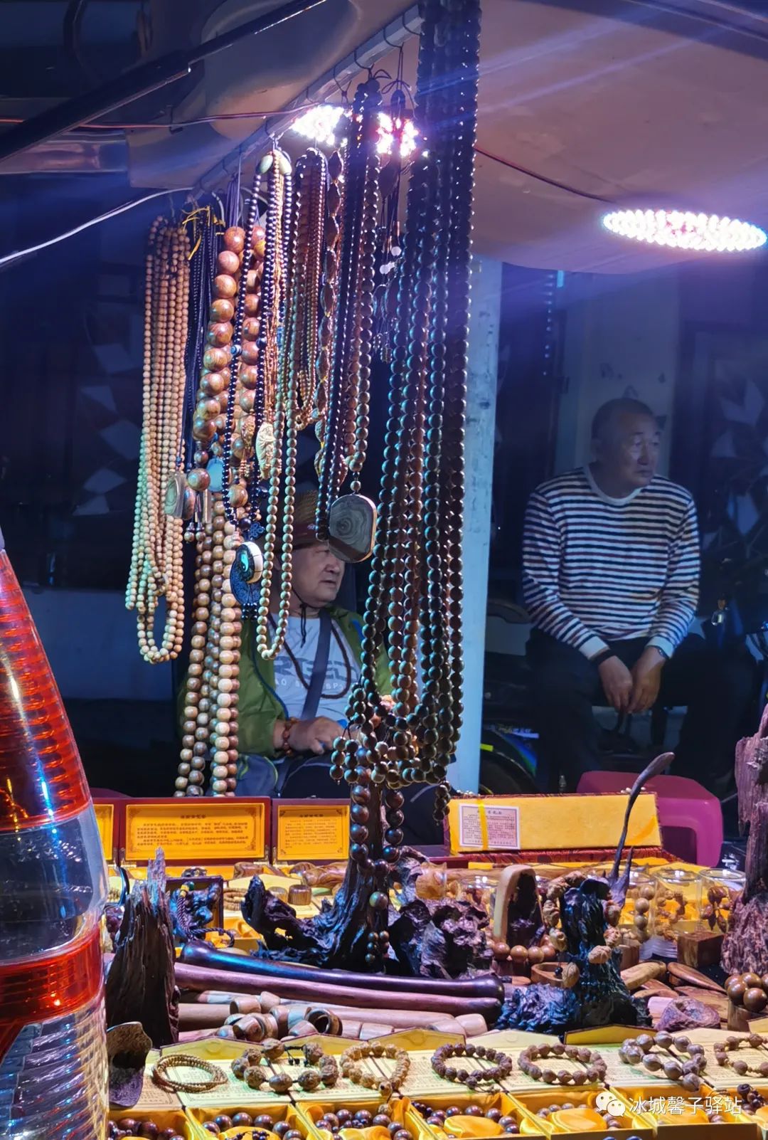 海南九所夜市,三亚九所夜市