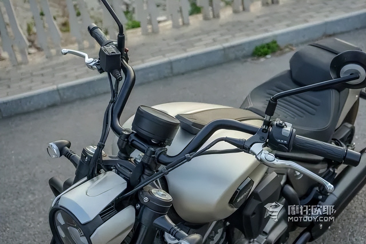 奔达黑旗500适合四十岁男人吗,奔达黑旗500第一批跟第二批的区别