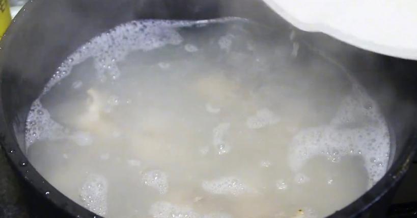 炖莲藕要怎么做才好吃,炖莲藕怎么切不会碎