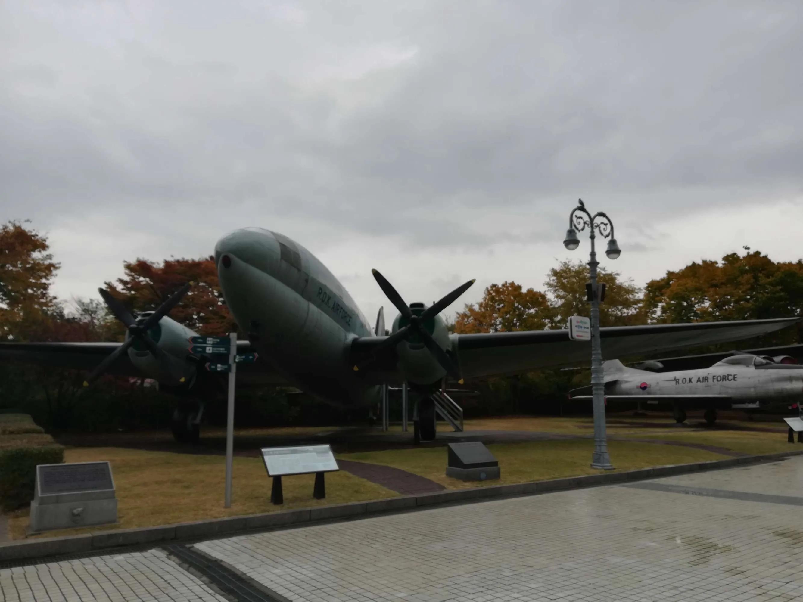 棣栧皵娓歌浣滄枃鐐硅瘎,棣栧皵娓歌涔嬩簩