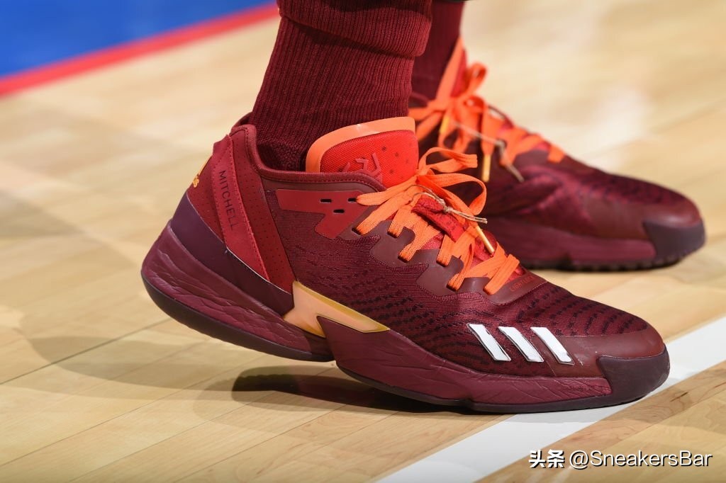 nba球星上脚球鞋pg,每日nba球星上脚球鞋