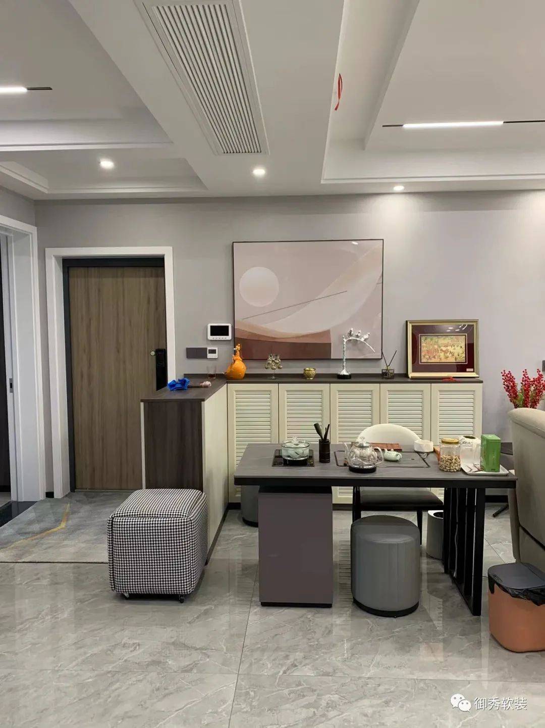 墙纸和墙布装修视频,装修墙布多少钱一平