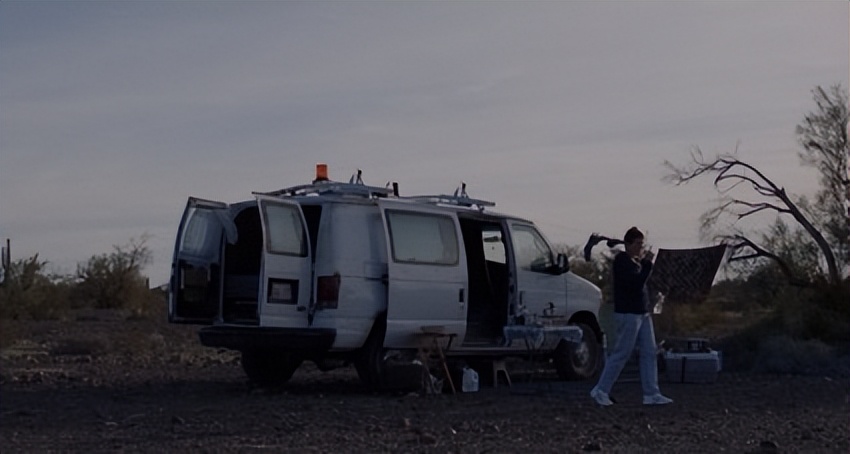 电厂丨打破抖音幻象：房车，城市人群的新“鸡肋”