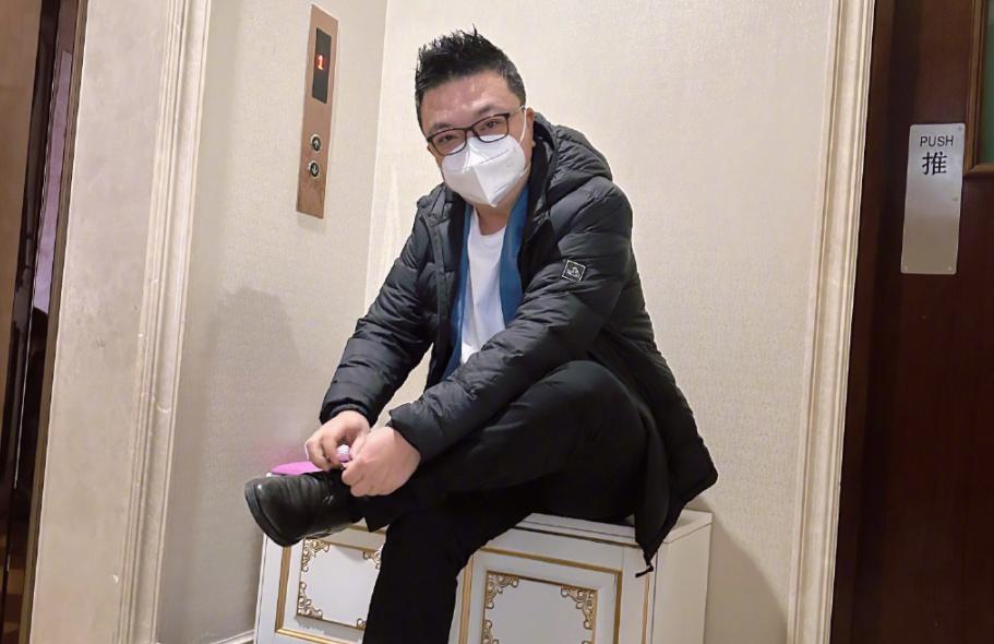 曝名嘴董路跑路，本人回应：没有，我在西班牙，和李铁陈戌源不熟