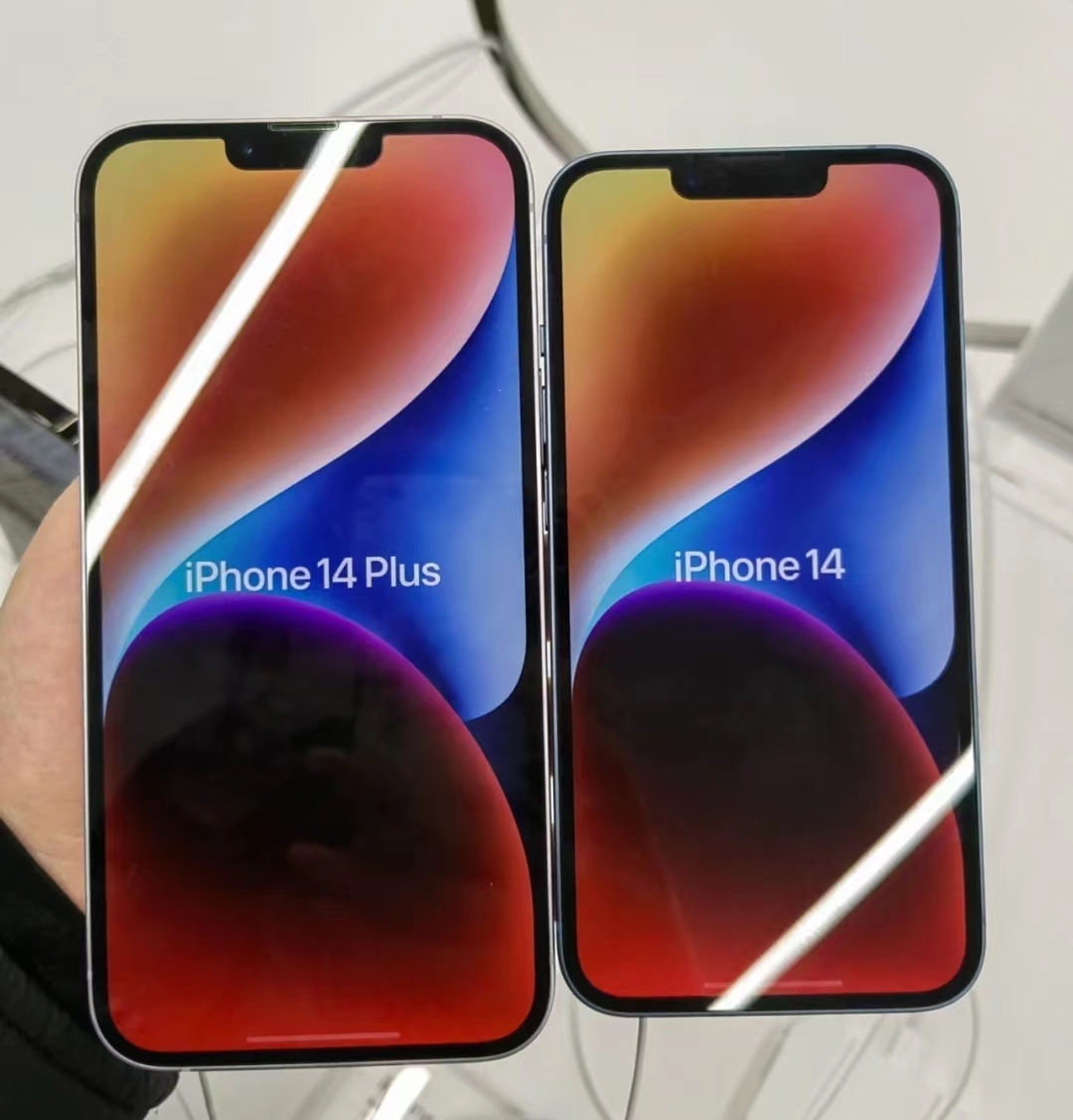 iphone14plus和iphone14怎么选,iphone14与14plus买哪个性价比高