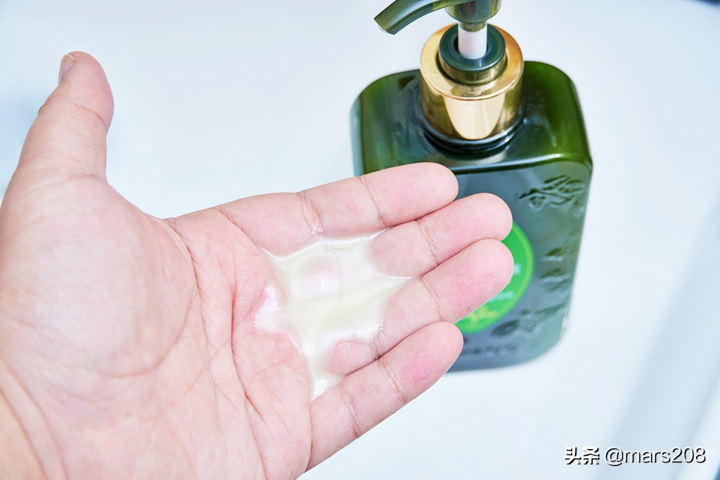 修护受损发质防脱洗发水推荐,防脱头发最好的洗发水