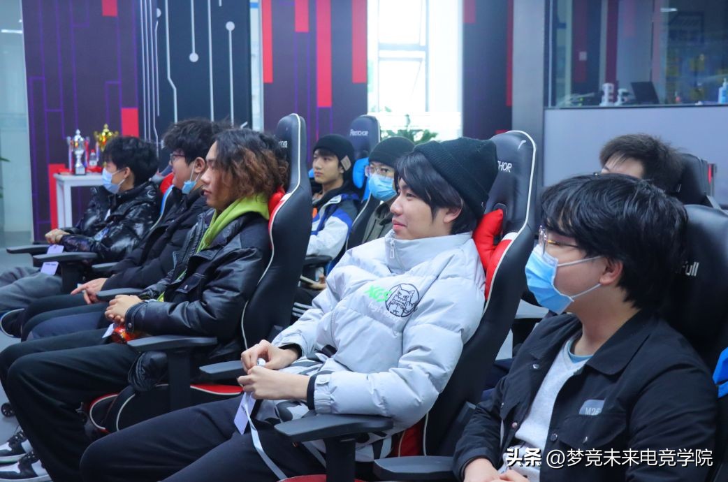 电竞学校平常都学什么,电竞学校教的是什么专业的学生