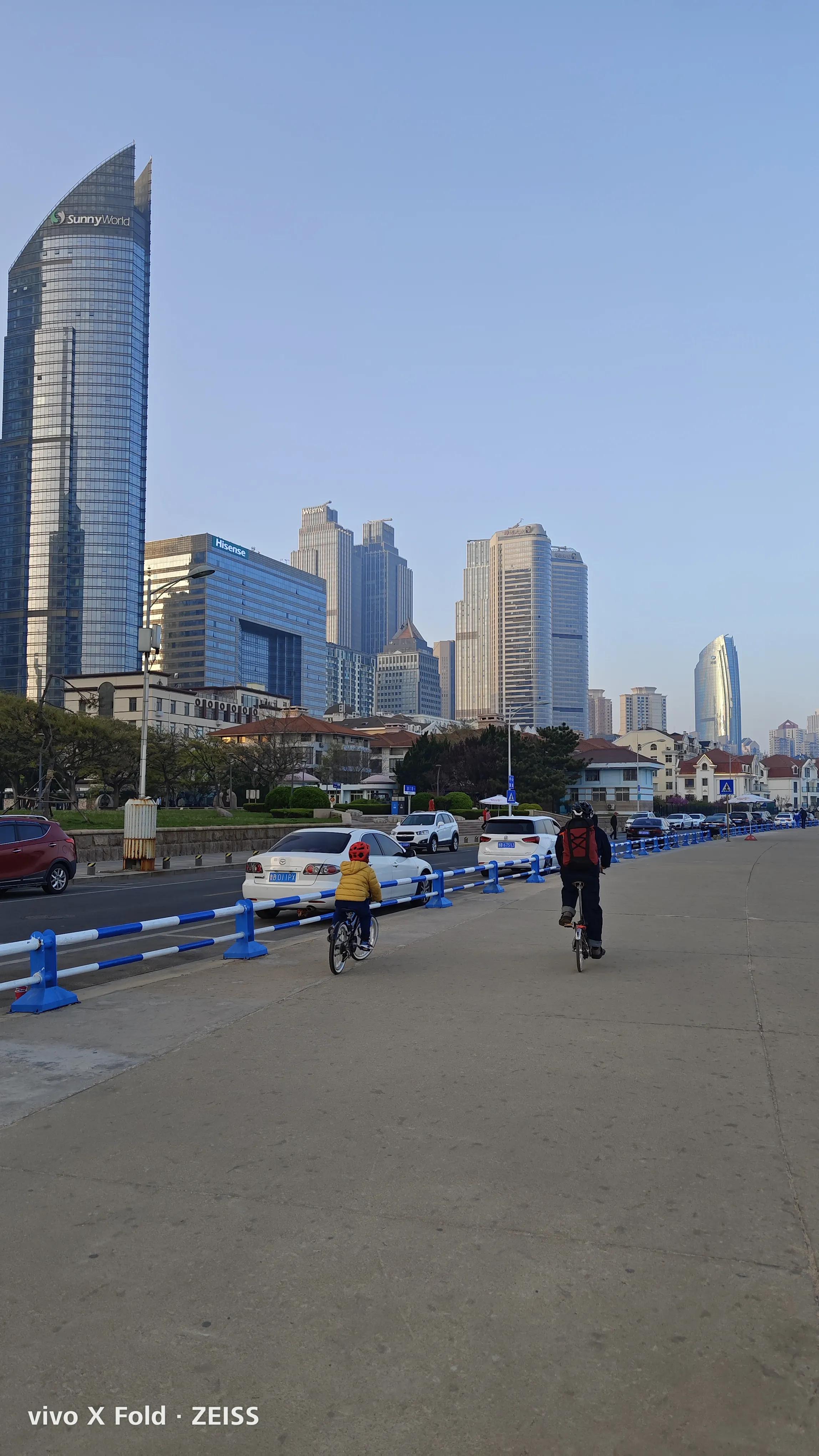 vivoxfold折叠屏手机怎么样,vivoxfold折叠屏手机值得入手吗