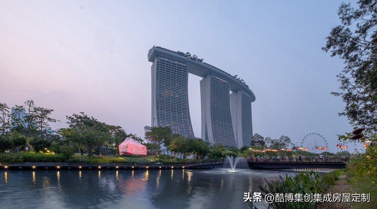 新加坡空气网亭，3D打印的不锈钢‘灯笼’/AIRLAB