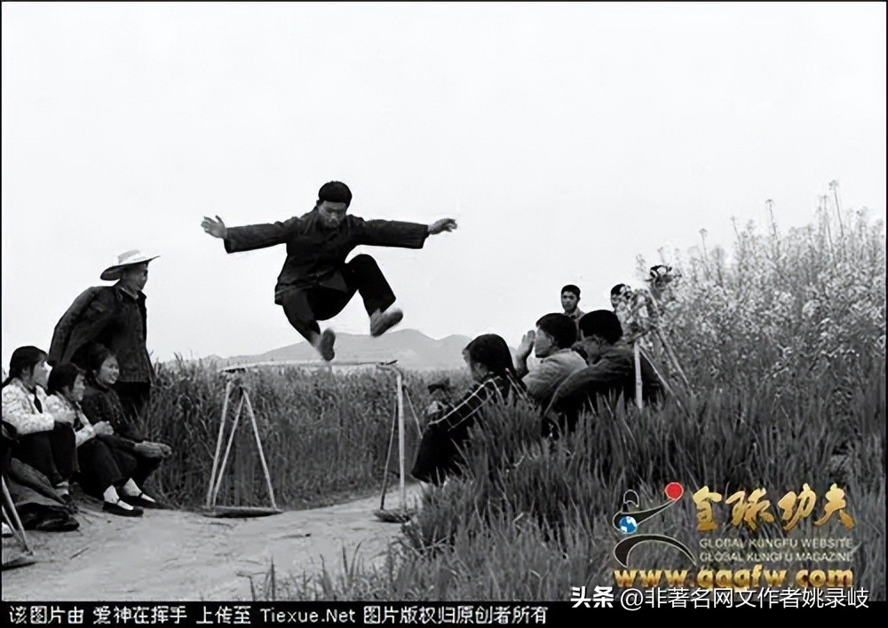 物业公司不能和尚打伞，无法无天。（谈物业公司之三）姚录岐