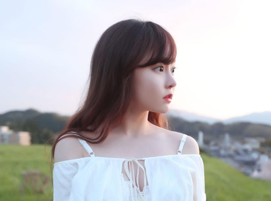 和异性聊天女生总回复你的表现,微信聊天怎么问女生喜不喜欢你