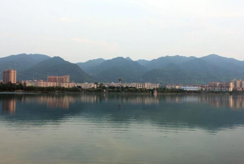 不管家里有多穷这三样东西不能留,不管家里有没有钱只要开心就好