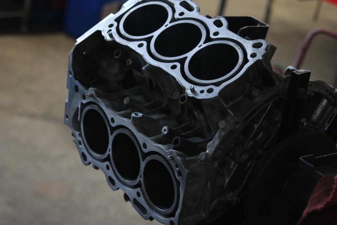 06年丰田霸道汽车翻新全过程,从山西拉回来的车