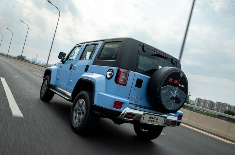 20万没要坦克300提了BJ40城市猎人版，试驾890公里，车主有话要说