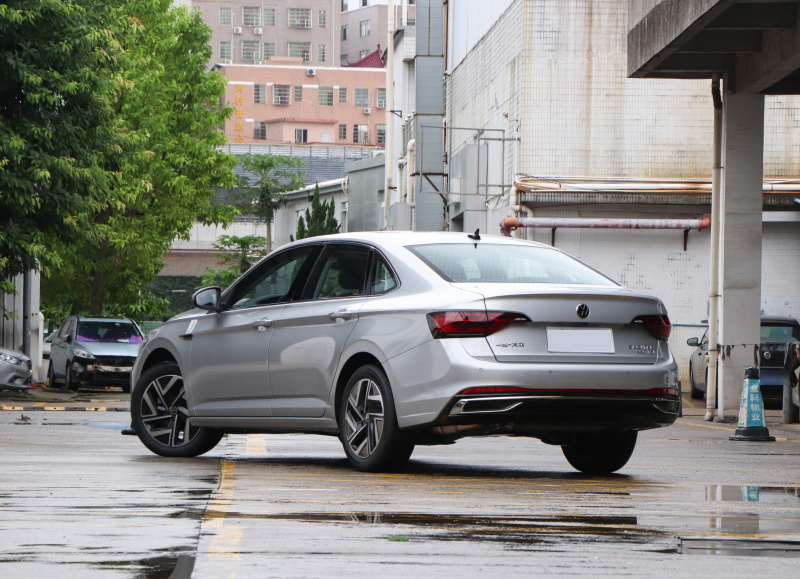 迈腾280和速腾280发动机一样吗,1.4的速腾和1.4的迈腾有何区别