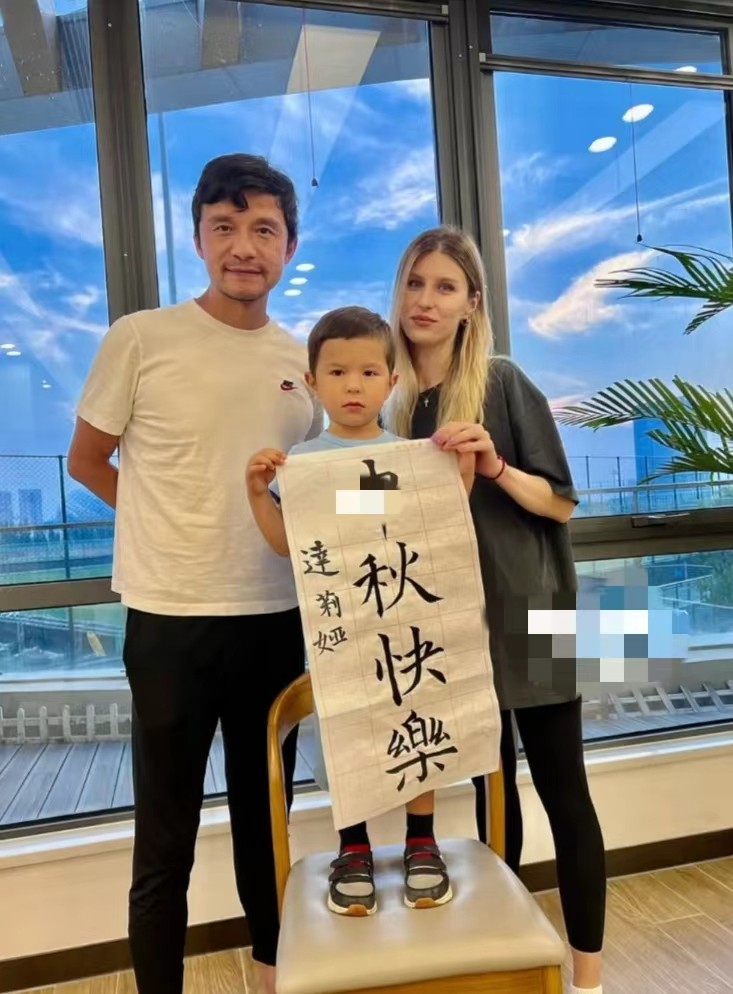 大连主帅谢晖血统,大连人谢晖现状