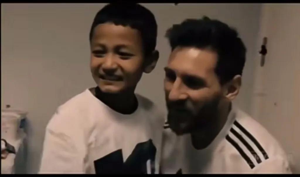 追梦少年用30元零钱召唤了球王梅西，希望他能帮自己实现梦想