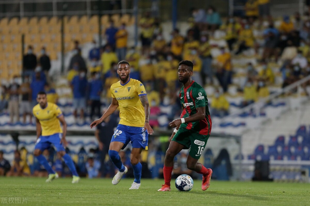 今日足球英格兰vs波黑比分分析,墨西哥vs牙买加国际足球