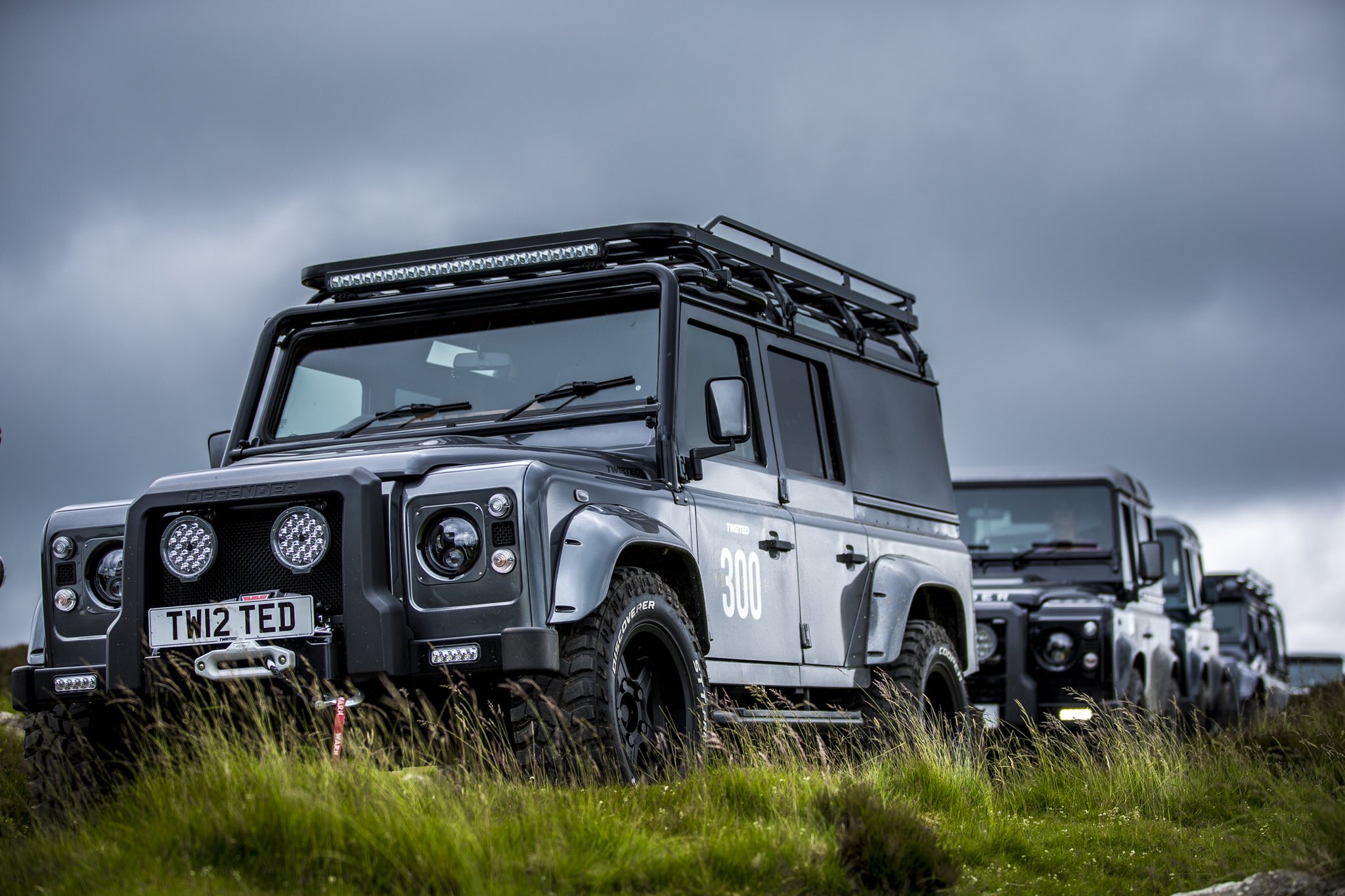 蔚来ec6和宝马ix3怎么选,蔚来宝马奔驰哪个性能好