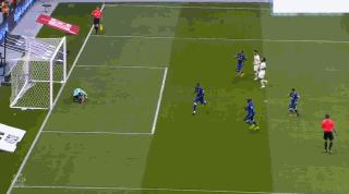 利雅得c罗错失绝杀,韩媒怒斥c罗锁喉抱摔