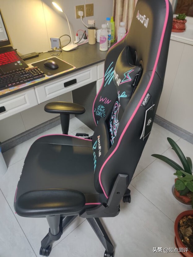 傲风电竞椅真实测评,护腰电竞椅傲风