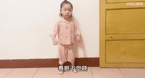 让全网心疼的豆豆，终于上小学了：爱，是治愈一切的良药！