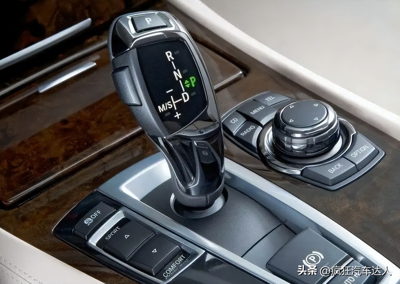 自动挡怎么看当前车速挡位,自动挡车行驶中怎么看挡位变化