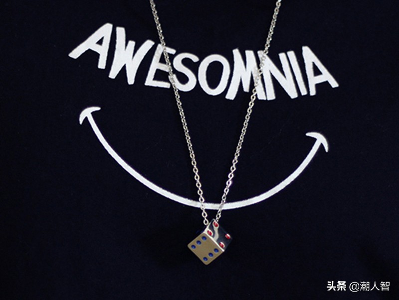 潮男应该有的五种配饰,潮男必备小配饰