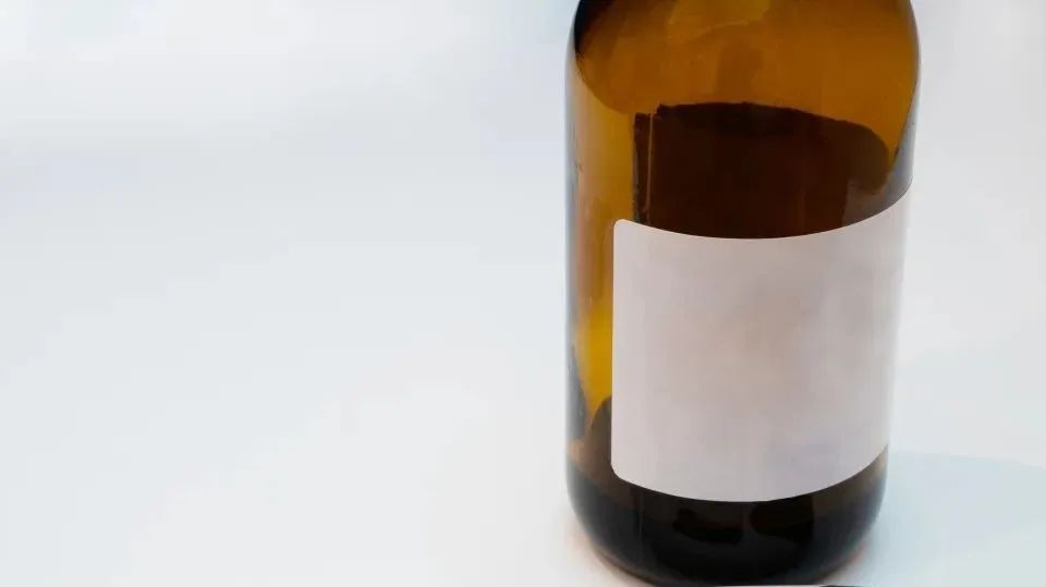 琚獋涔熻鍛婅瘔浣犵敤鐨勬姢鑲ゅ搧,鏃ュ父绉佹姢娲楁恫璇ヤ笉璇ョ敤