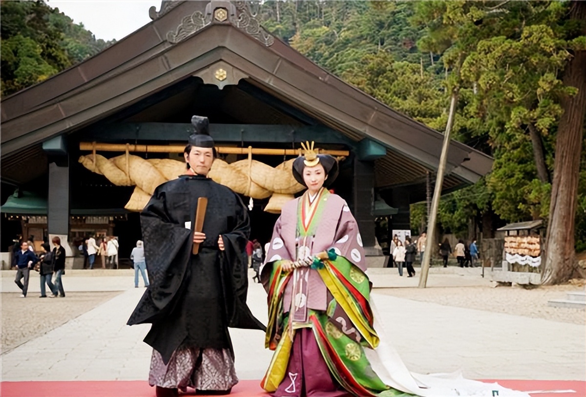 日本的稀奇古怪的名字,日本的奇怪的姓