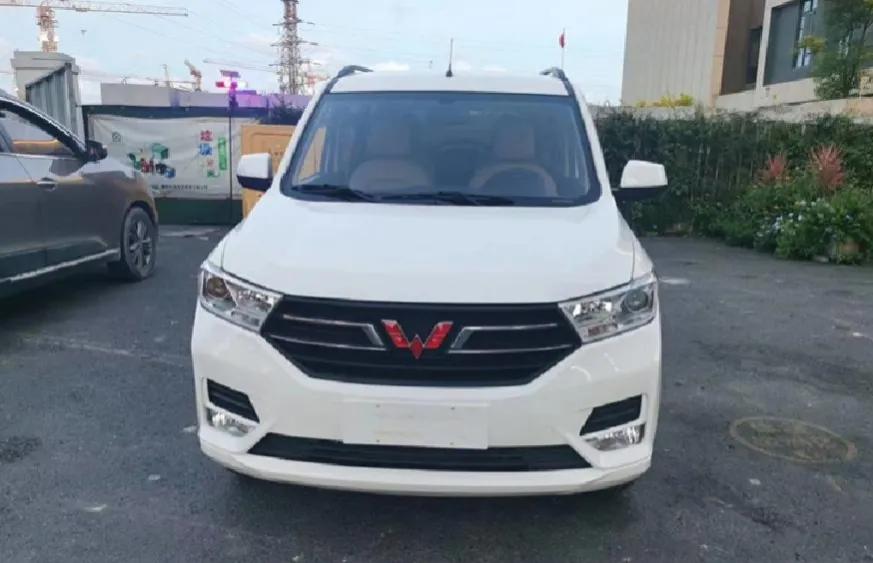 五菱宏光s怎样可以合法拉货,五菱宏光代步神器