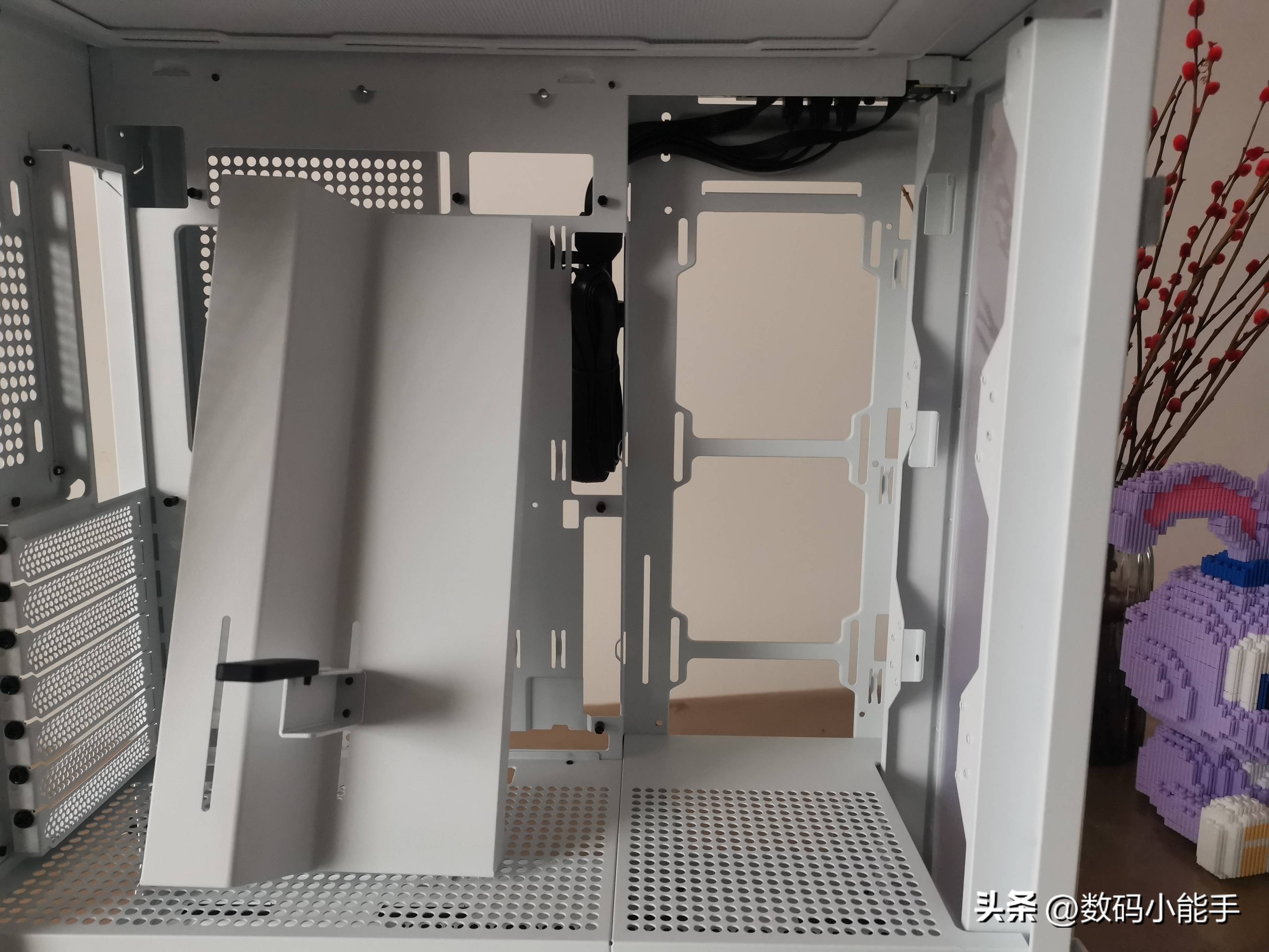 鑫谷昆仑御风机箱怎么样,鑫谷昆仑御风机箱安装展示