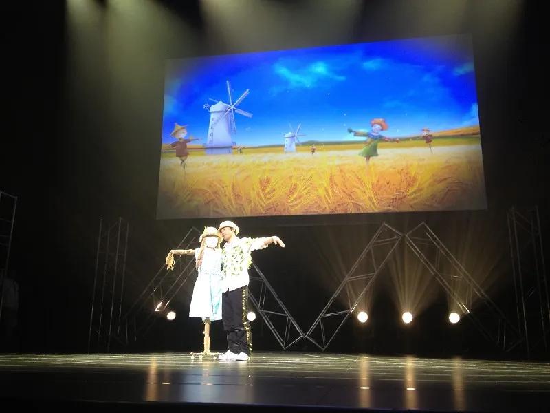 稻草人之恋卓君,稻草人之恋电影