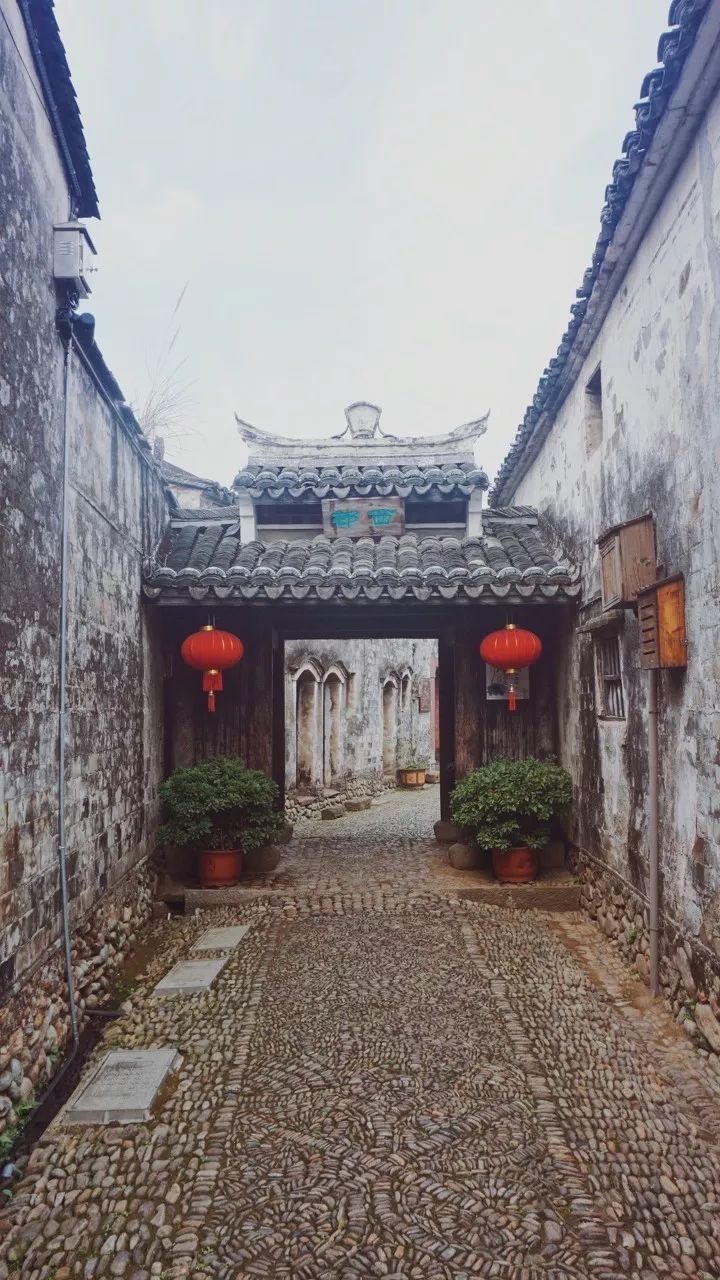 中国最美十大乡村小镇,中国最美的100个风情小镇是哪里