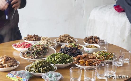 老百姓喝的酱香酒推荐好喝不贵,老百姓最具性价比的52度白酒