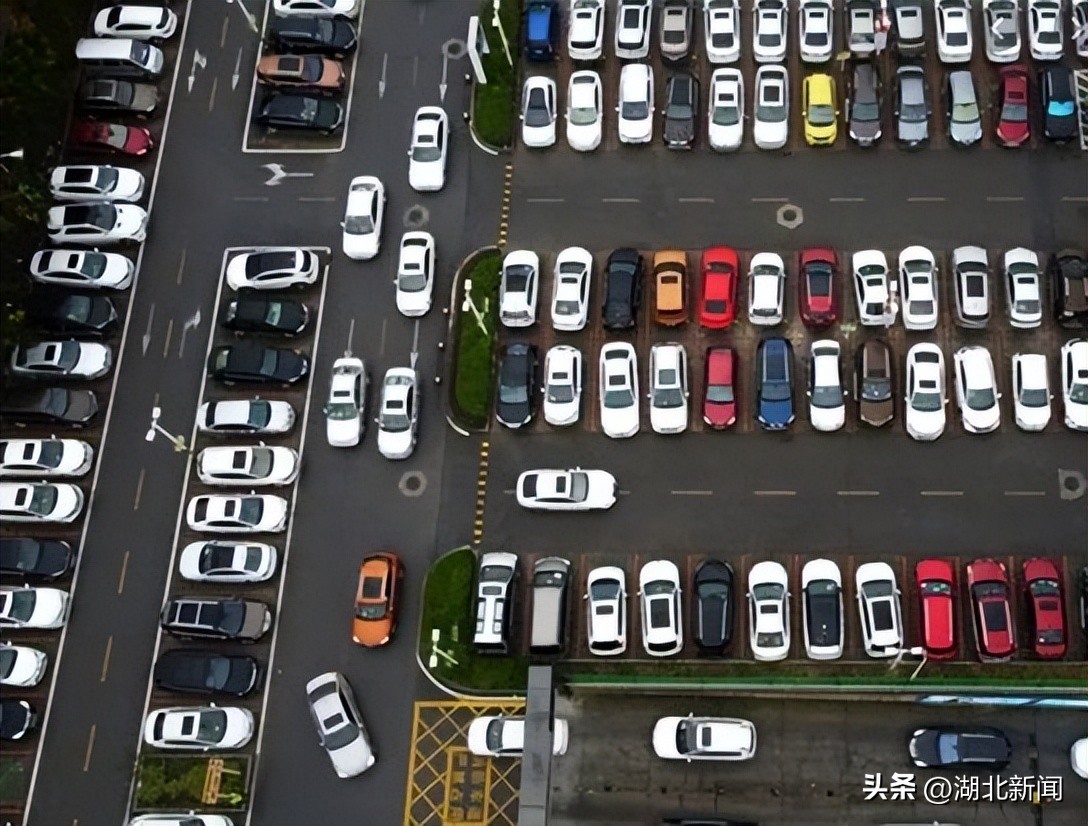 武汉光谷停车难,光谷世界城停车难