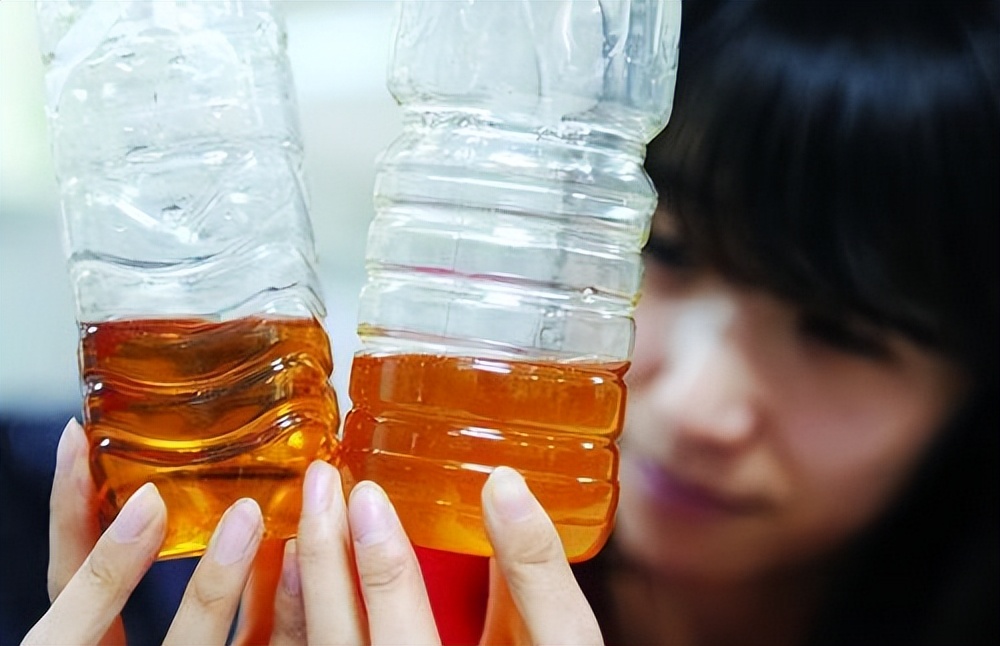 买蜂蜜看配料怎么看才是真的,给大伙提个醒