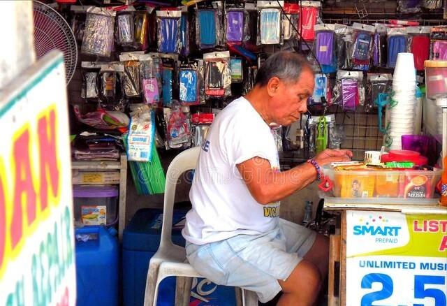 为什么街边卖手机便宜很多,路边手机店卖不了