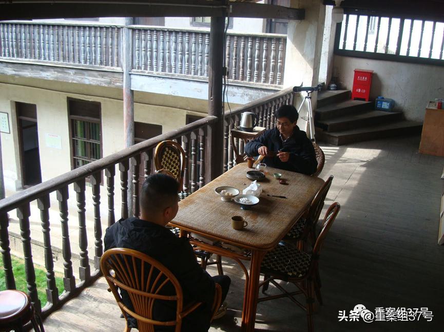 到乡野去：一所村小的自救与重生