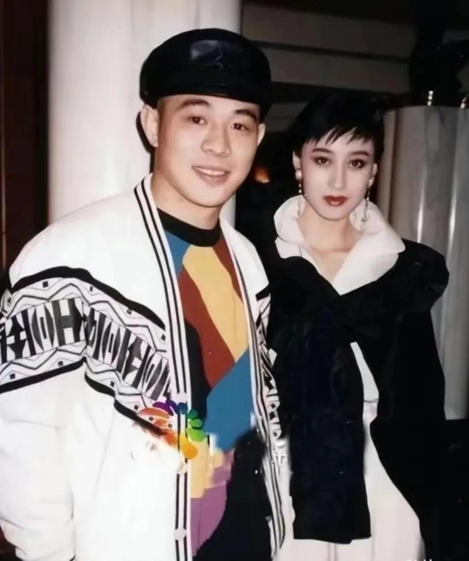 李连杰老了的图片,李连杰近照苍老似老头