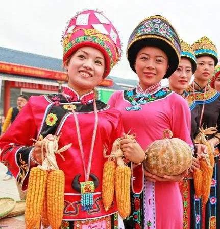 五十六个民族的风俗和服饰,费青儿五十六个民族服饰合集