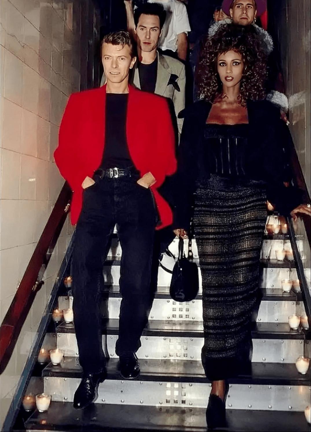 大卫鲍伊时尚风格,大卫鲍伊和妻子伊曼